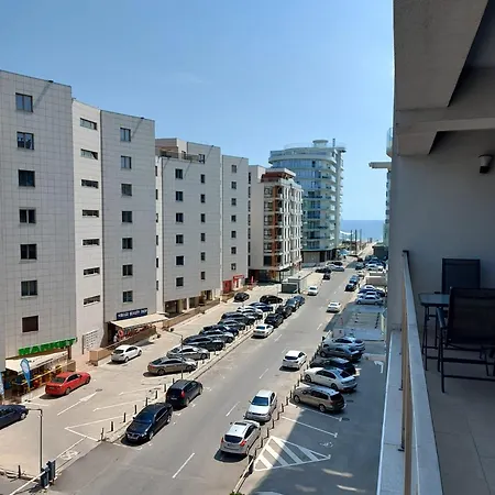 Lotus Blue Nord Zona Cluburilor Apartment