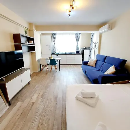 Lotus Blue Nord Zona Cluburilor Apartment Mamaia